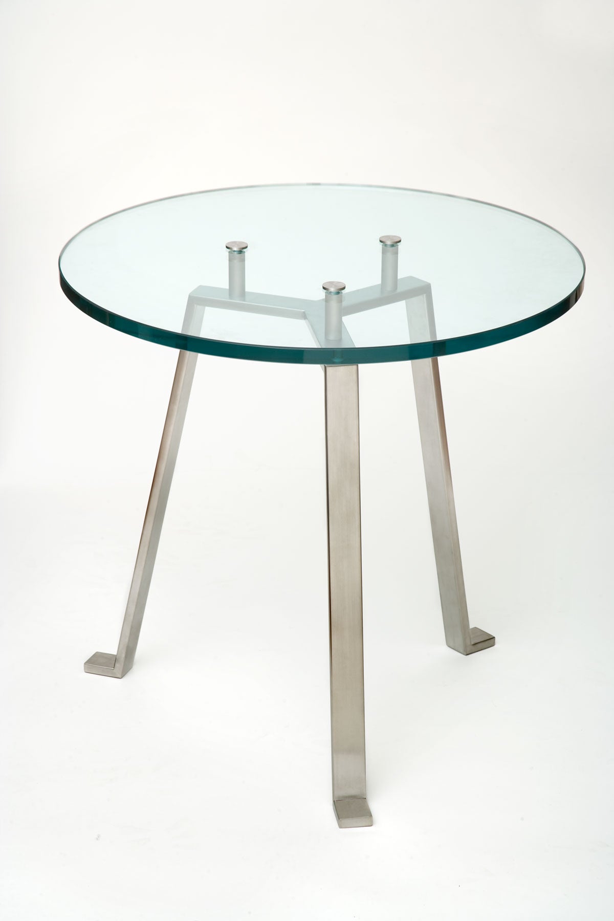 gueridon table